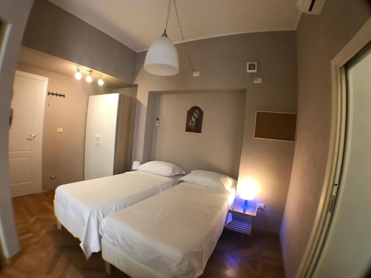 Ponte Vecchio 4 Bedrooms Флоренція Екстер'єр фото